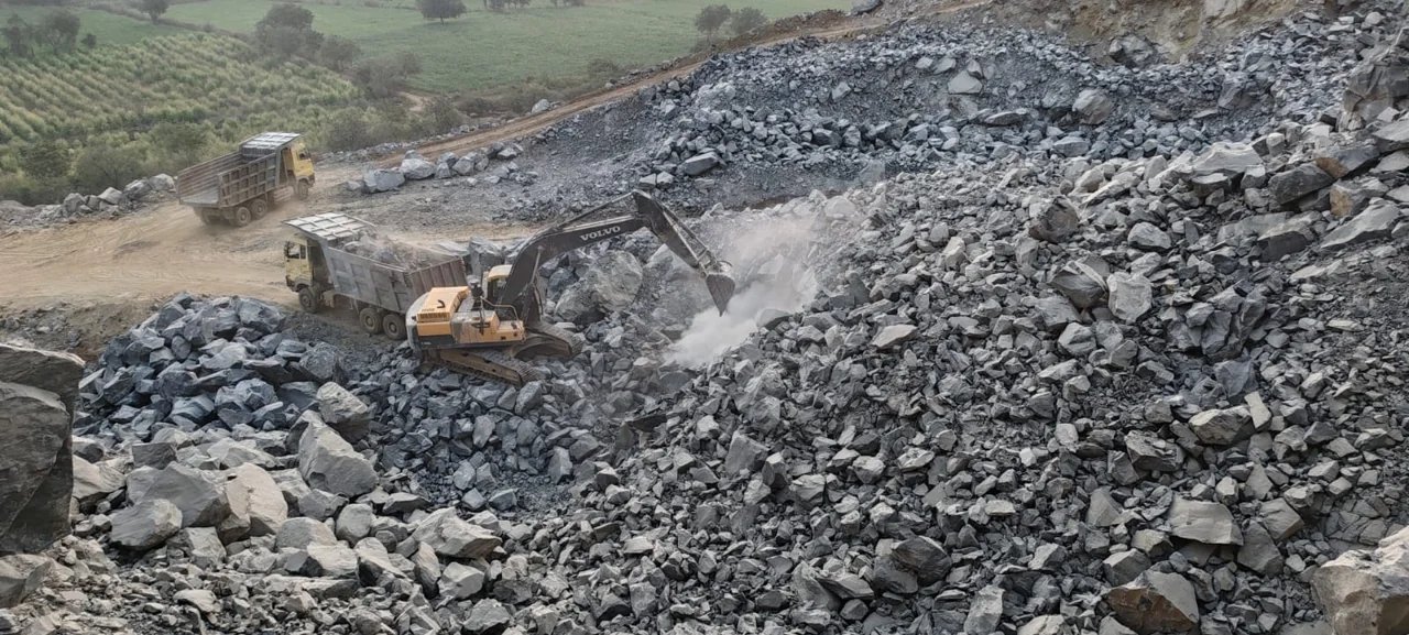 Anucon quarry and earthwork operations